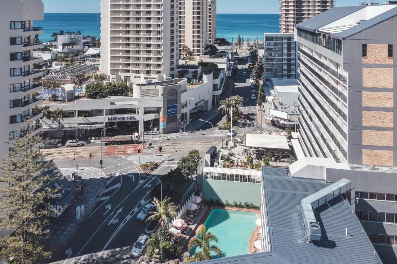 The Island Gold Coast (Adults Only) Hotel Bagian luar foto