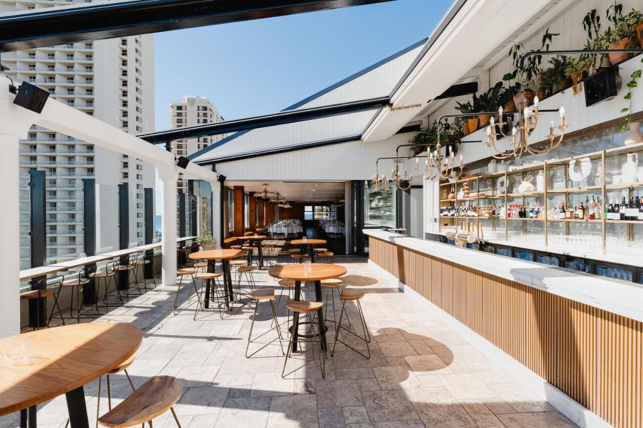 The Island Gold Coast (Adults Only) Hotel Bagian luar foto